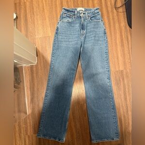 Abercrombie & Fitch Blue Jeans